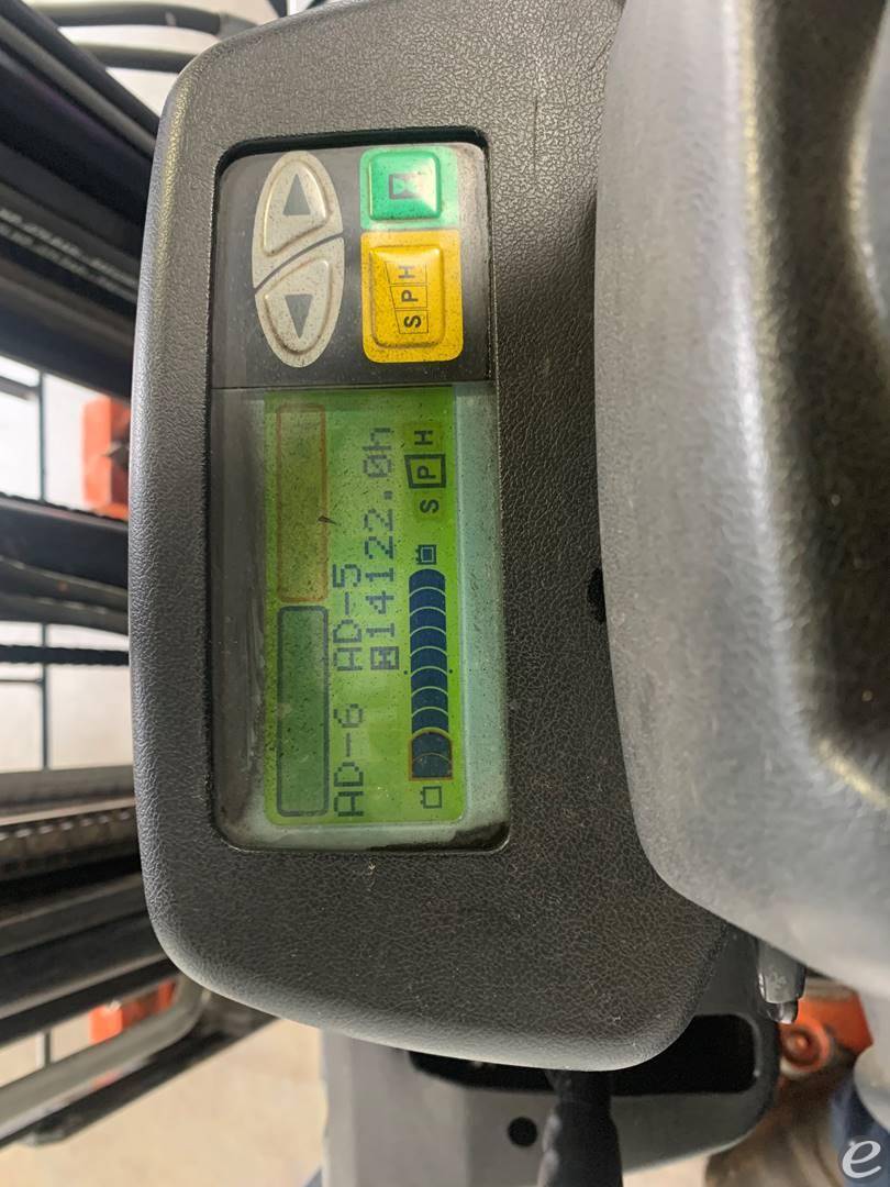 2011 Toyota 7FBEU20 Electric Forklift - 123Forklift