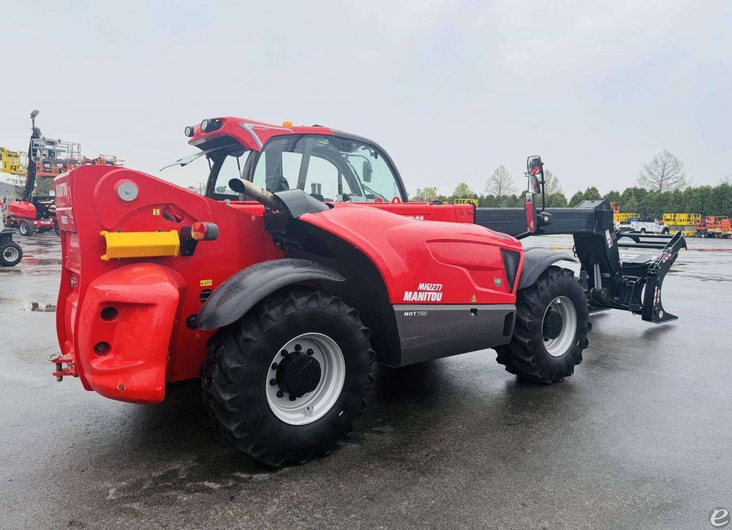 2025 Manitou WOOD CLAMP