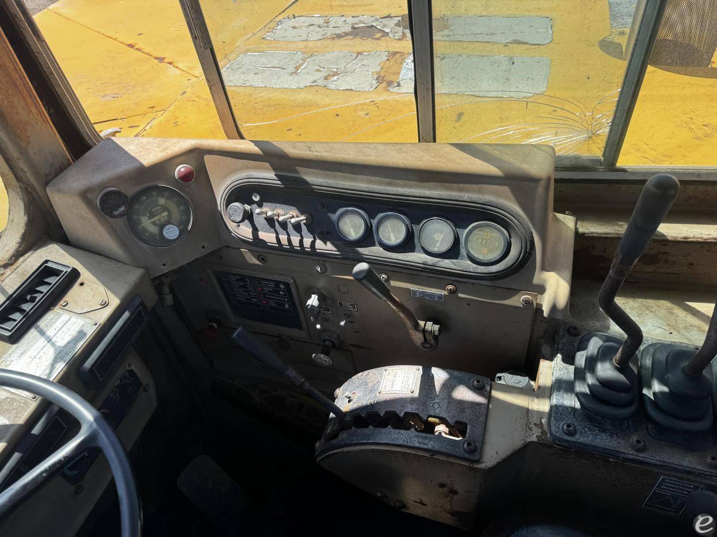 1984 Cat 615