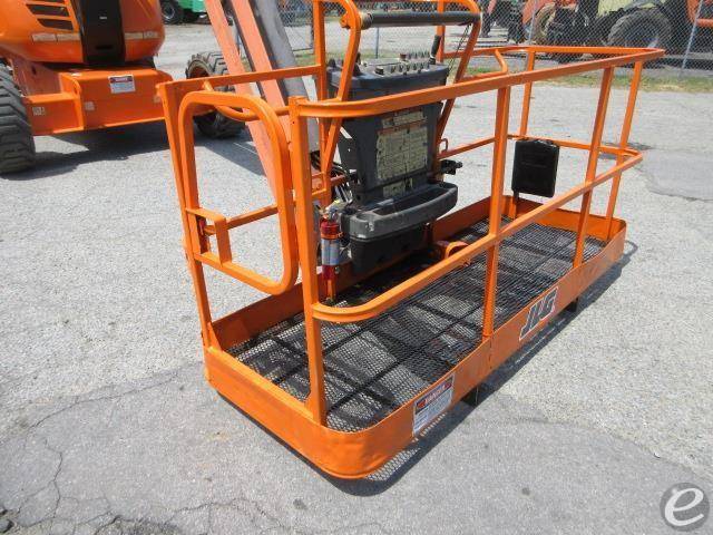 2016 JLG 600AJ