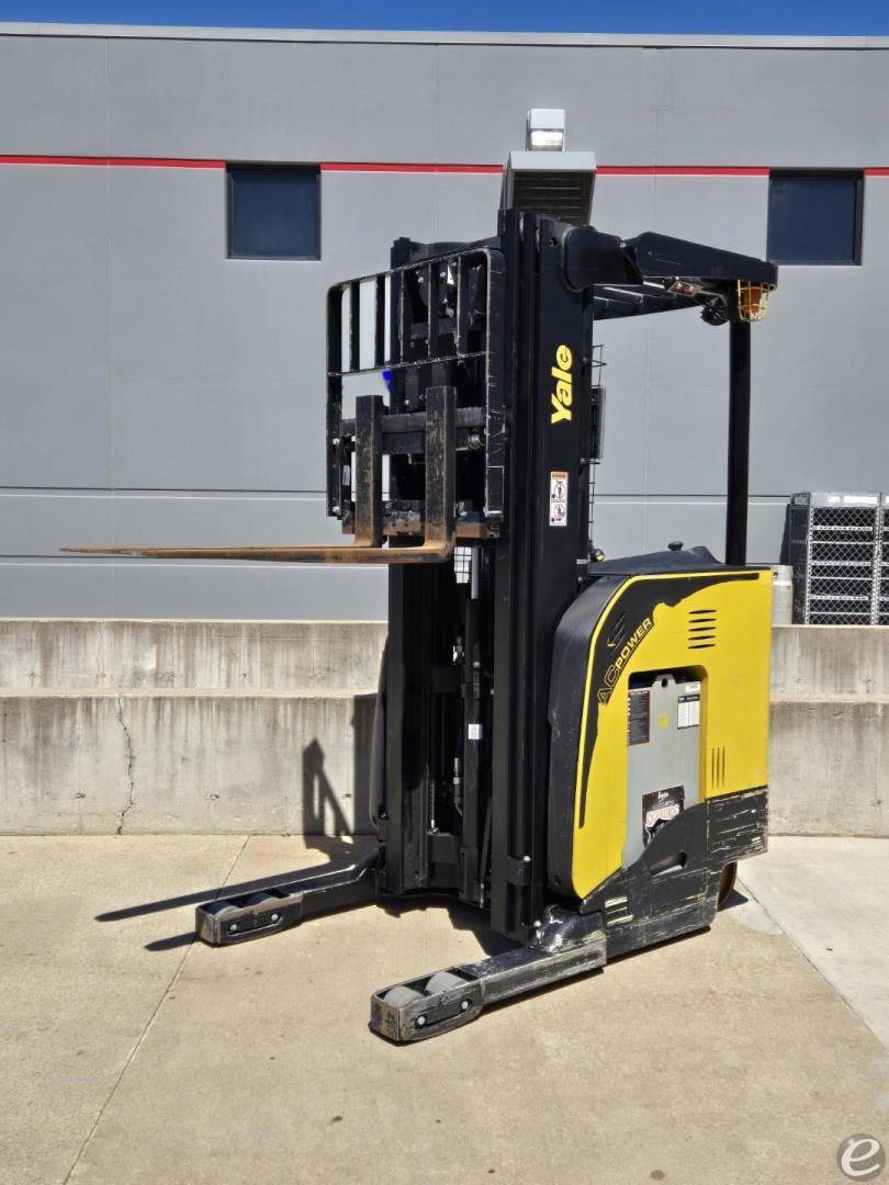 2021 Yale NR045EB