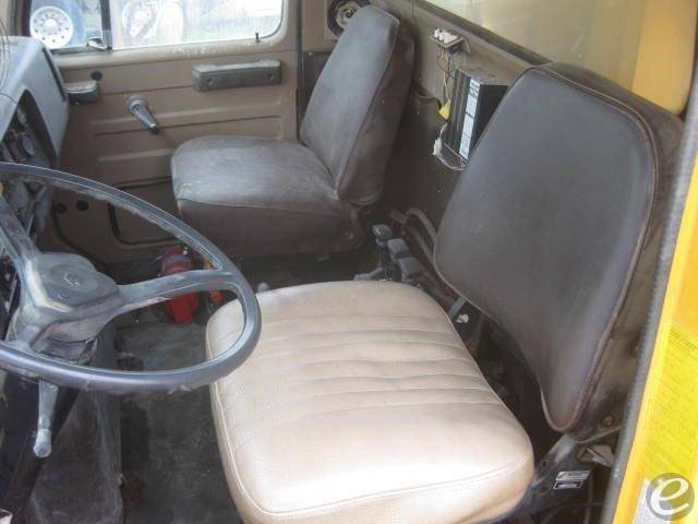 1985 International S2500