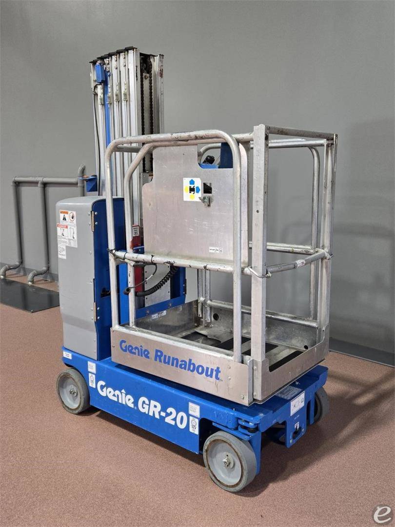 2020 Genie GR20 Electric Scissor Lift - 123Forklift