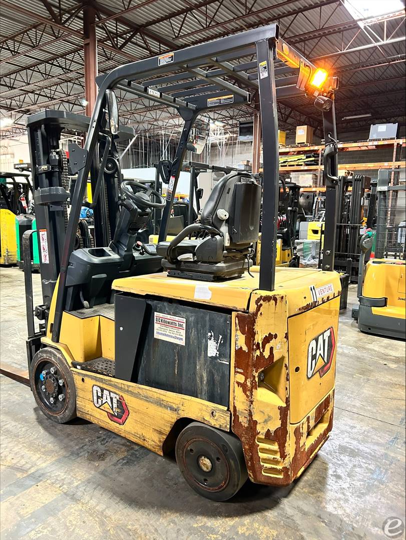 2022 Cat EC25N