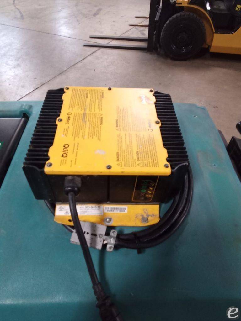 2023 Tennant 5700