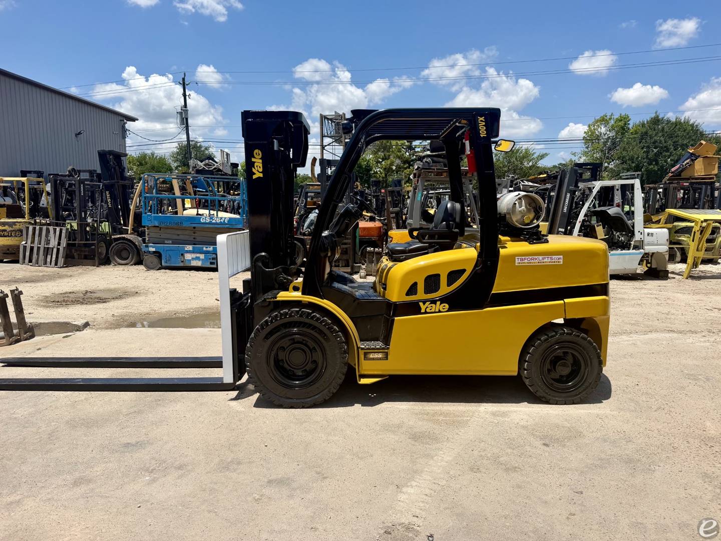 2012 Yale GLP100VX