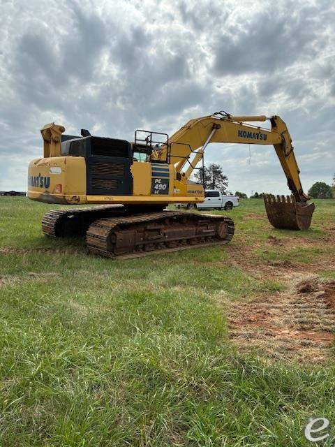 2015 Komatsu PC490 LC-11