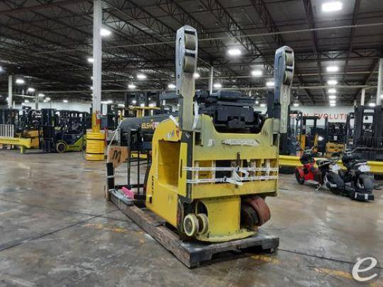 2017 Hyster N45ZR2-21.5 Electric Reach Truck - 123Forklift