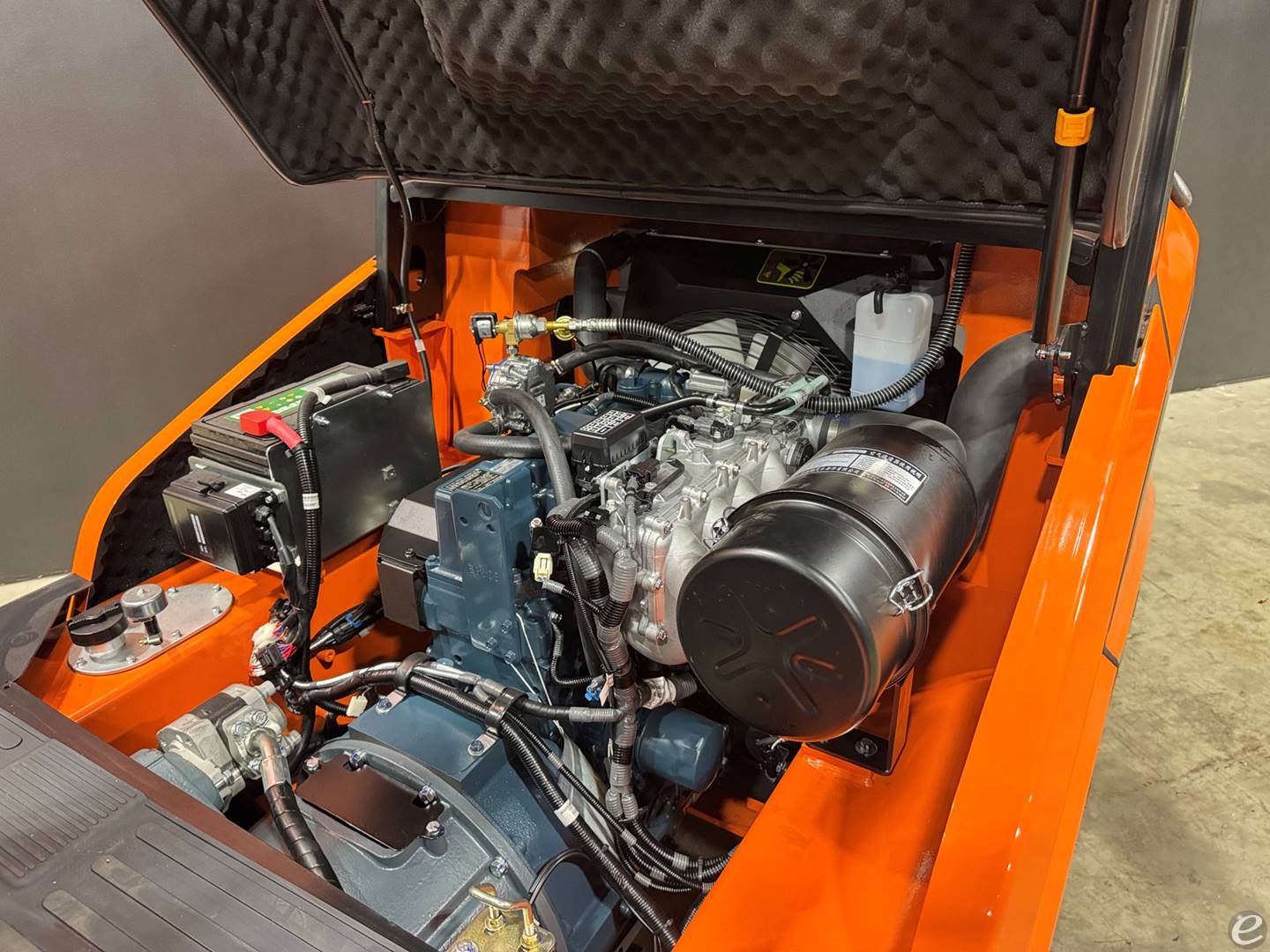 2026 Viper Lift Trucks Y50F