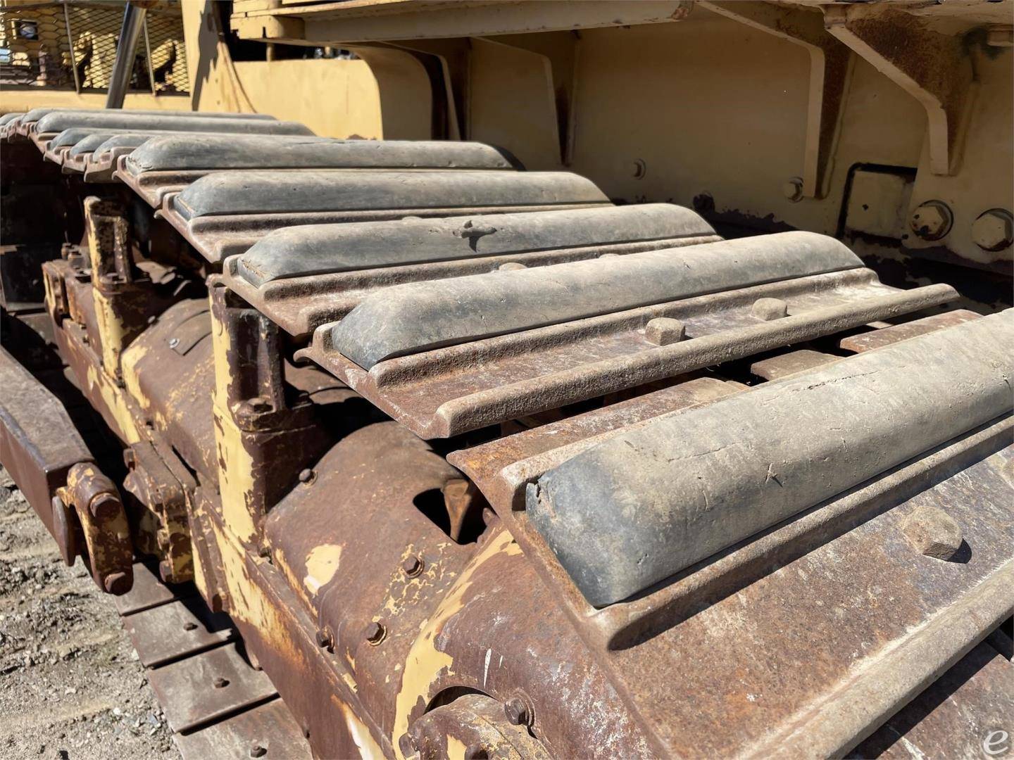 1979 Cat D6D SA