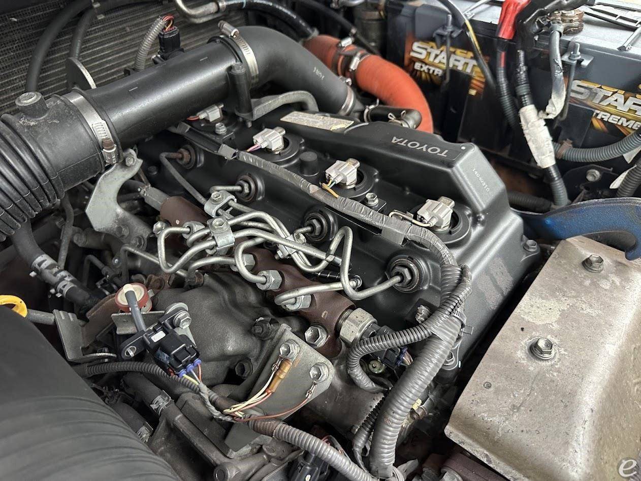 2015 Toyota 8FD45U