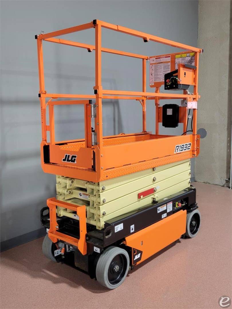 2023 JLG R1932 Electric Scissor Lift - 123Forklift