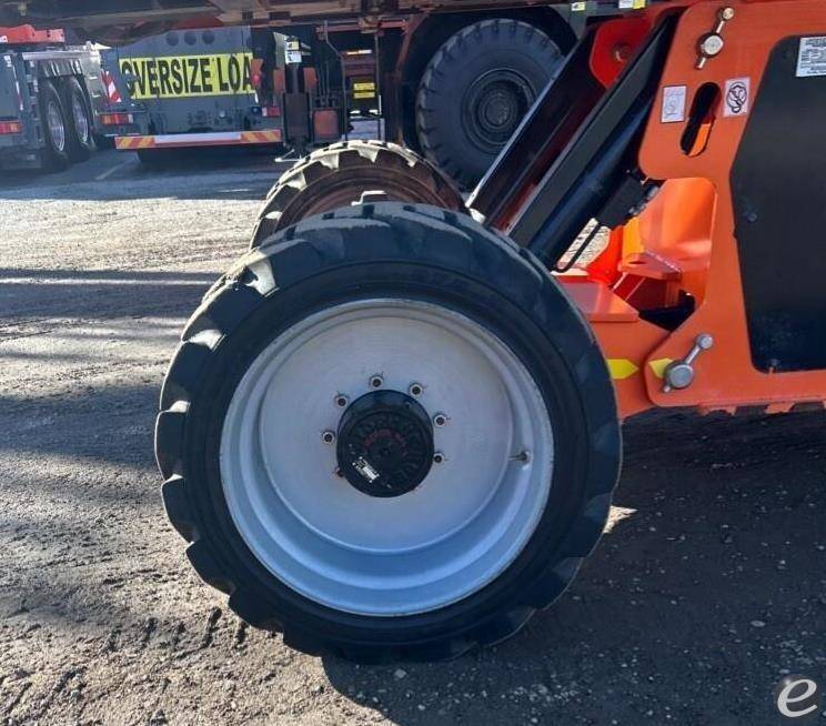 2021 JLG 670SJ