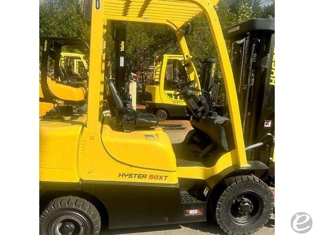 2017 Hyster H50XT LP Gas Forklift