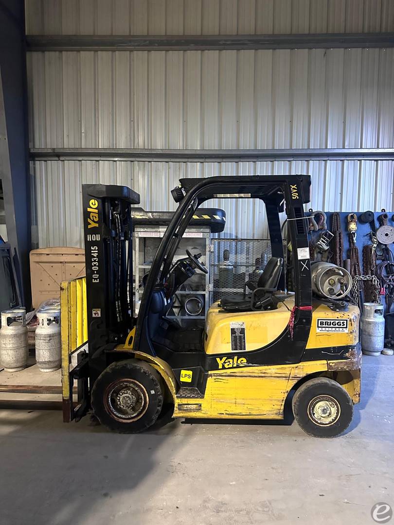2015 Yale  LP Gas Forklift