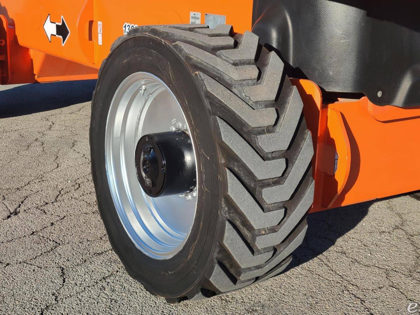 2016 JLG 1350SJP