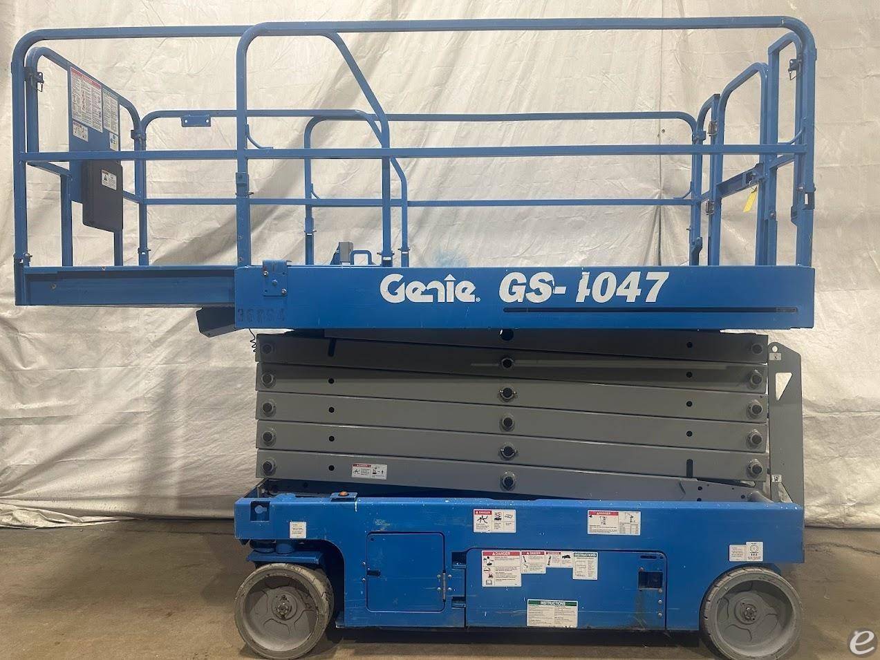 2016 Genie GS4047 Electric Scissor Lift - 123Forklift