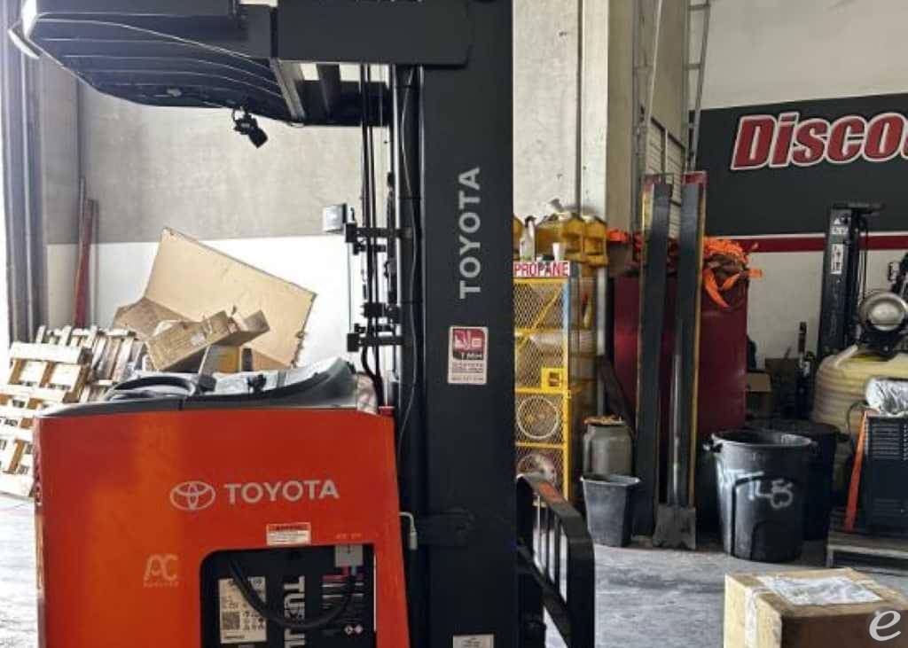2024 Toyota 9BRU23 Electric Reach Truck - 123Forklift