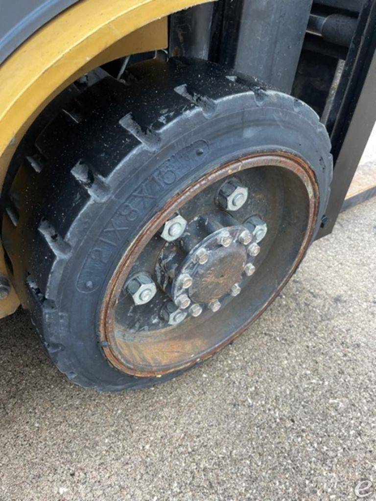 2012 Cat 2C6000