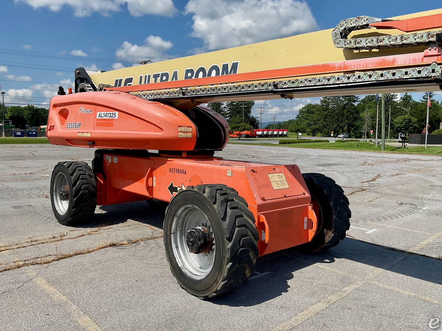 2017 JLG 1350SJP