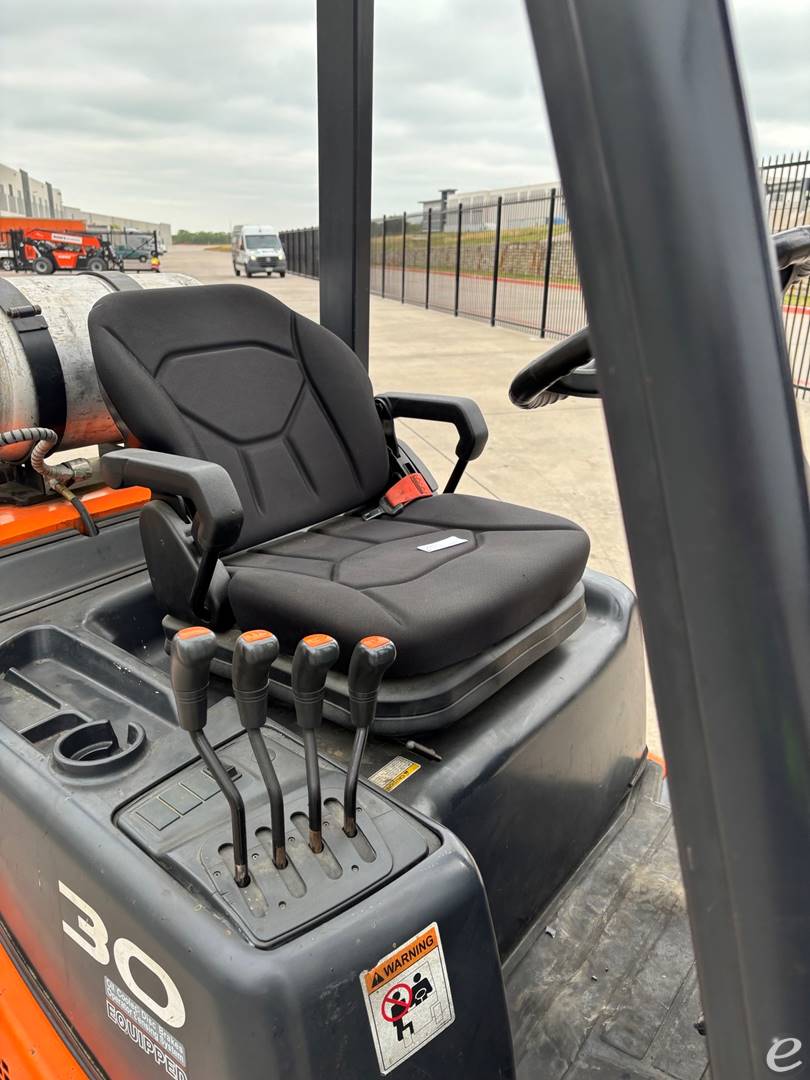 2018 Doosan GC30P-5