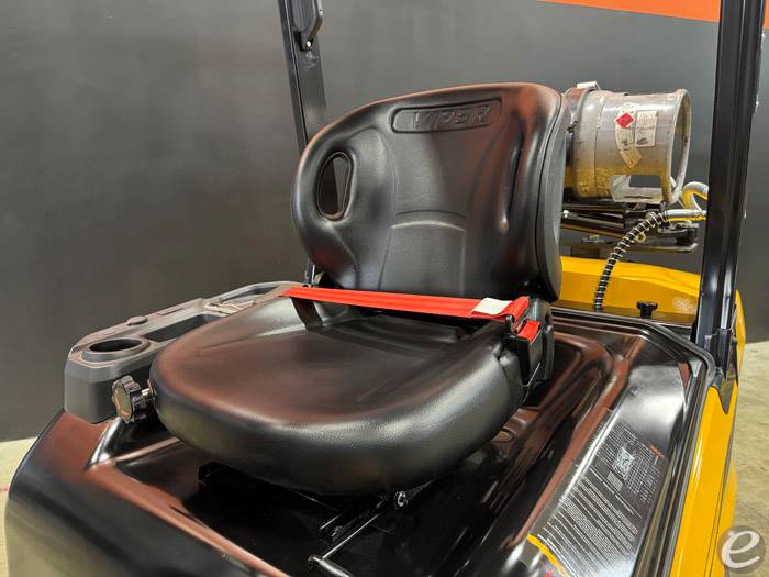 2026 Viper Lift Trucks FY35F