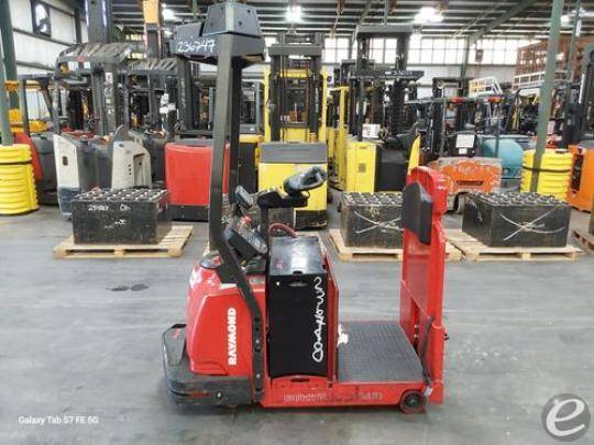 2017 Raymond 3020