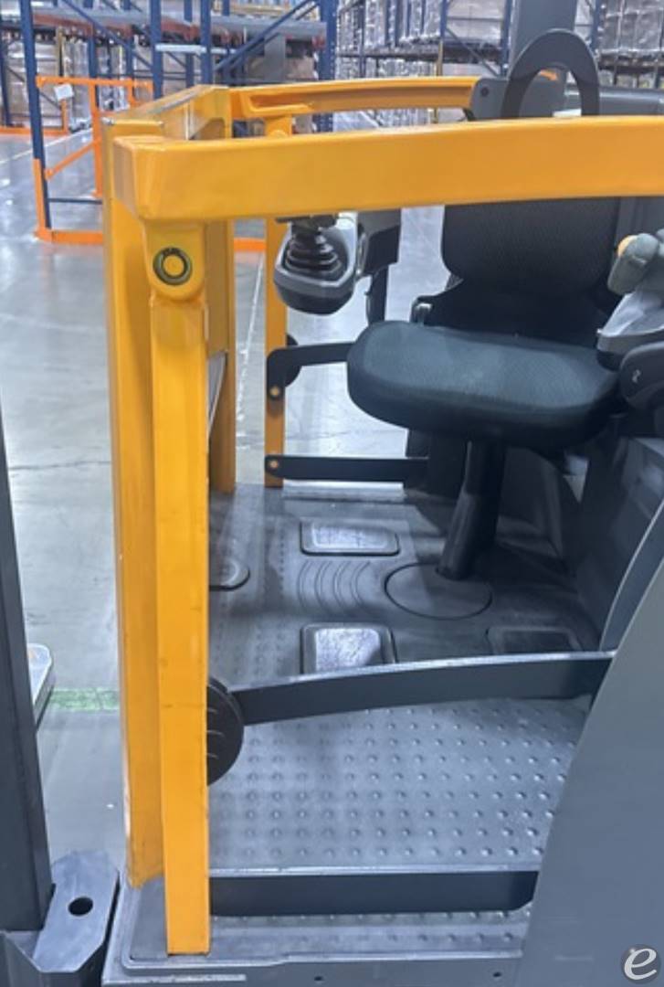 2018 Crown TSP6500-33