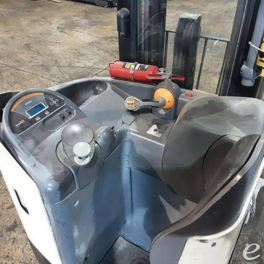 2016 Crown RR5725-45