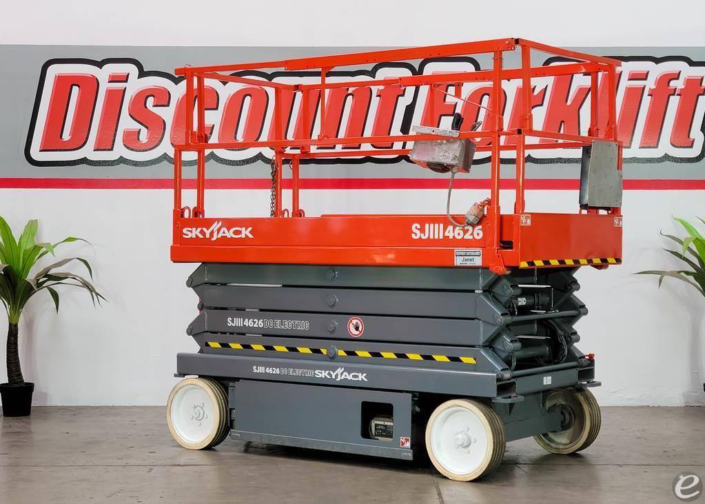 2008 JLG 2630ES