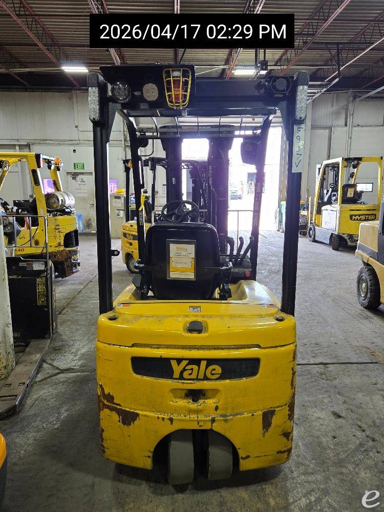 2021 Yale ERP035VT