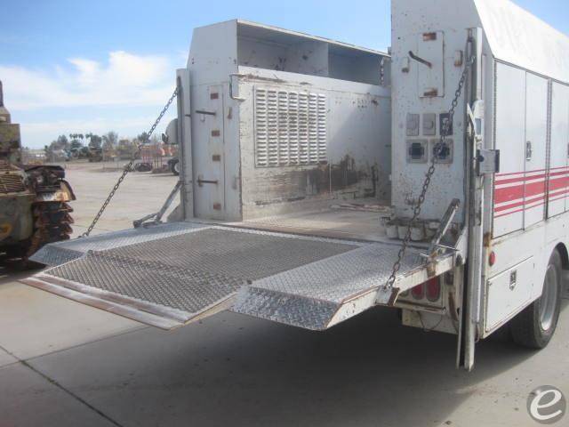 2006 Ford F550