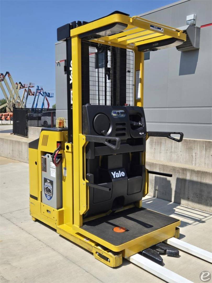 2021 Yale OS030BF Electric Order Picker - 123Forklift