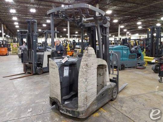 2010 Crown RC5545-40 Electric Forklift - 123Forklift