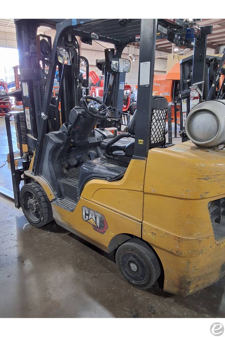 2020 Cat 2C6000