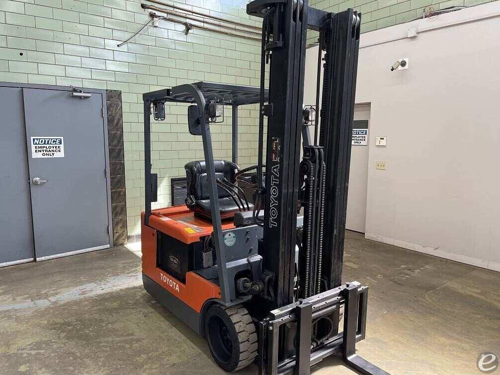 2000 Toyota 5FBE15 Electric Forklift - 123Forklift