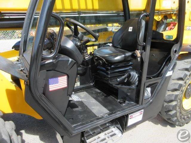 2019 JCB 510-56