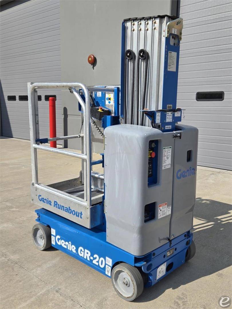 2021 Genie GR20 Electric Scissor Lift - 123Forklift