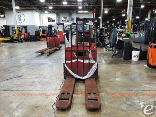 2007 Raymond 8400 Electric Forklift - 123Forklift