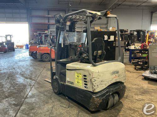 2016 Crown SC5225-30