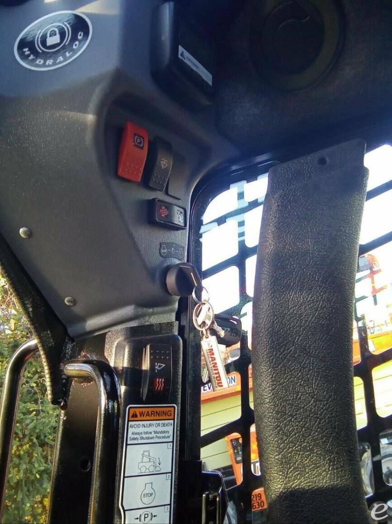 2023 Manitou 2600R