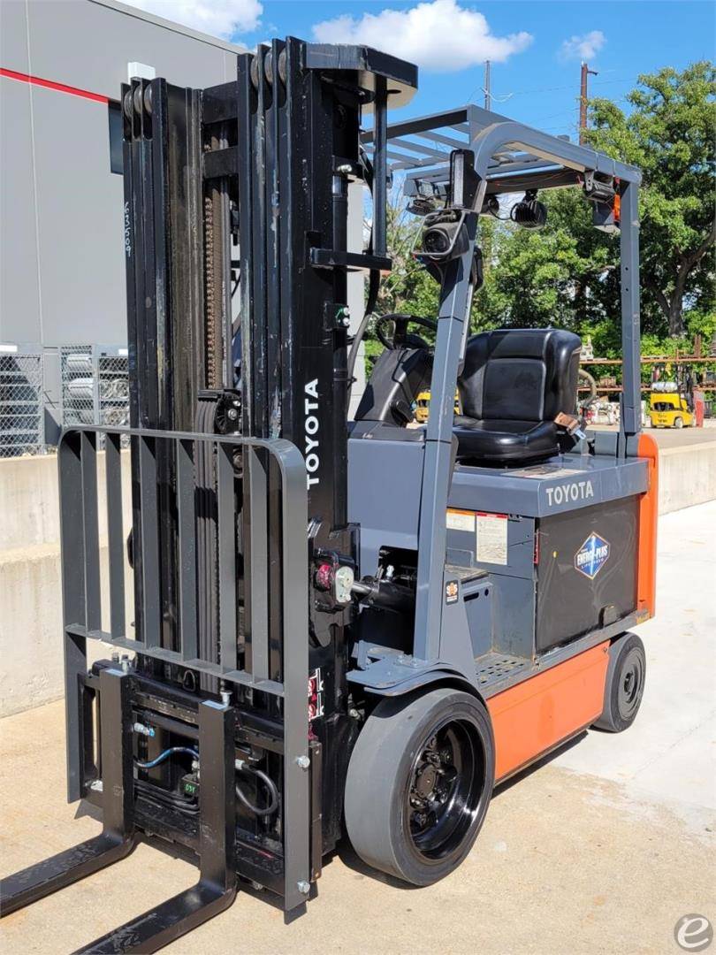 2017 Toyota 8FBCHU25 Electric Forklift - 123Forklift