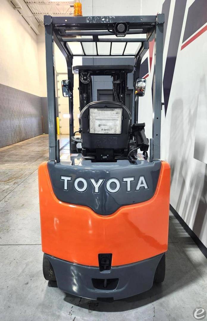 2016 Toyota 8FBCU30