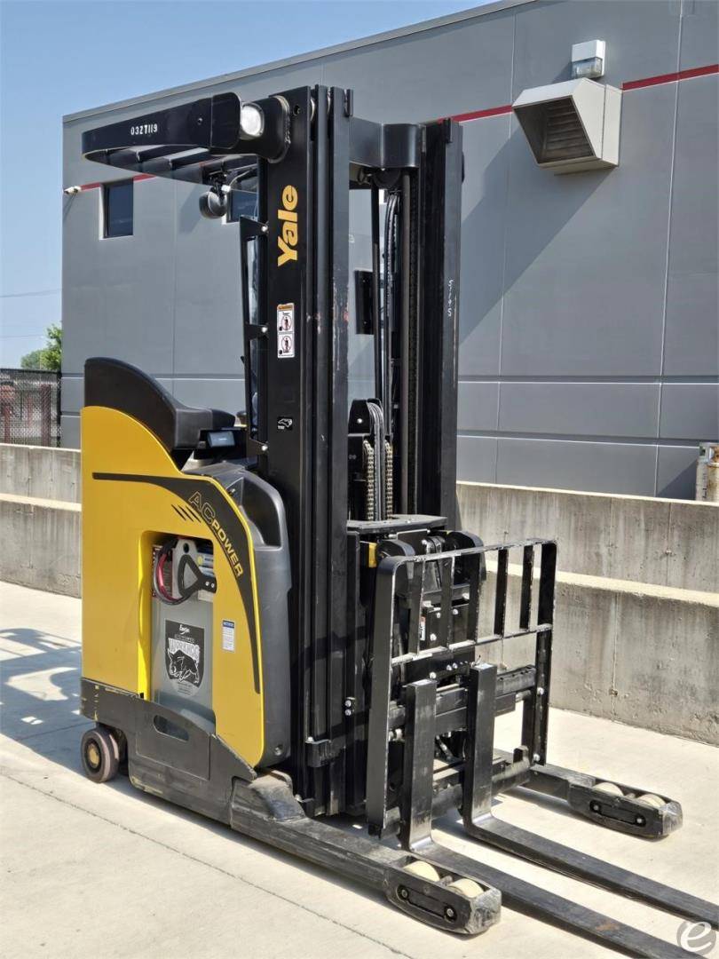 2018 Yale NDR035EB Electric Reach Truck - 123Forklift