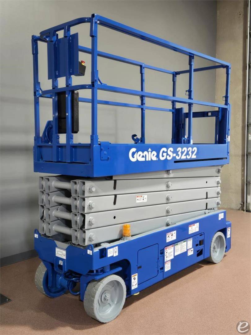 2015 Genie GS3232 Electric Scissor Lift - 123Forklift