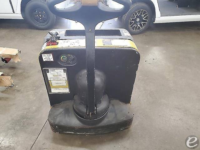 2015 Yale MPB040-E