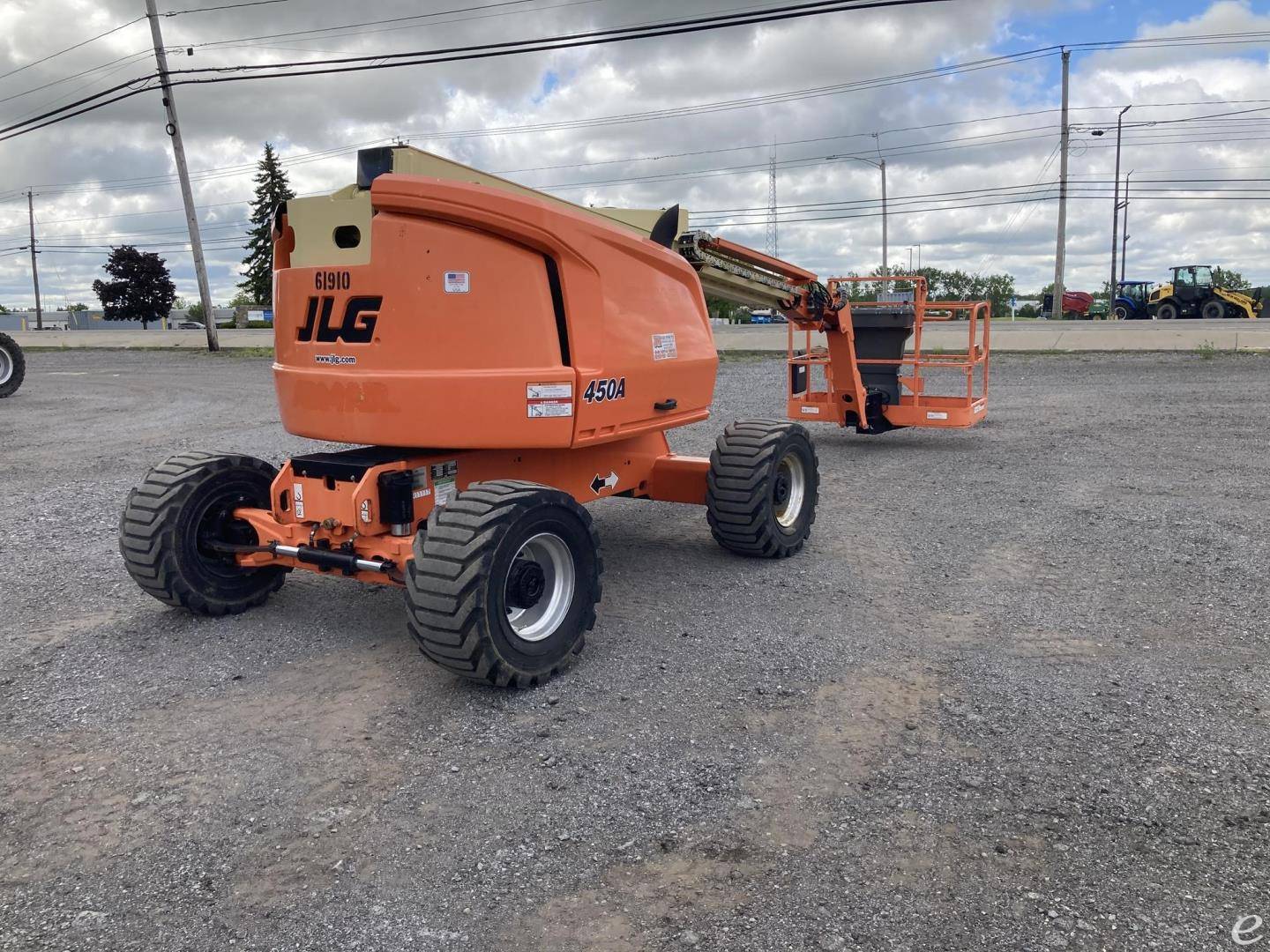 2019 JLG 450AJ