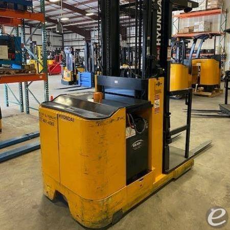 2019 Hyundai 13BOP-7 Electric Order Picker - 123Forklift