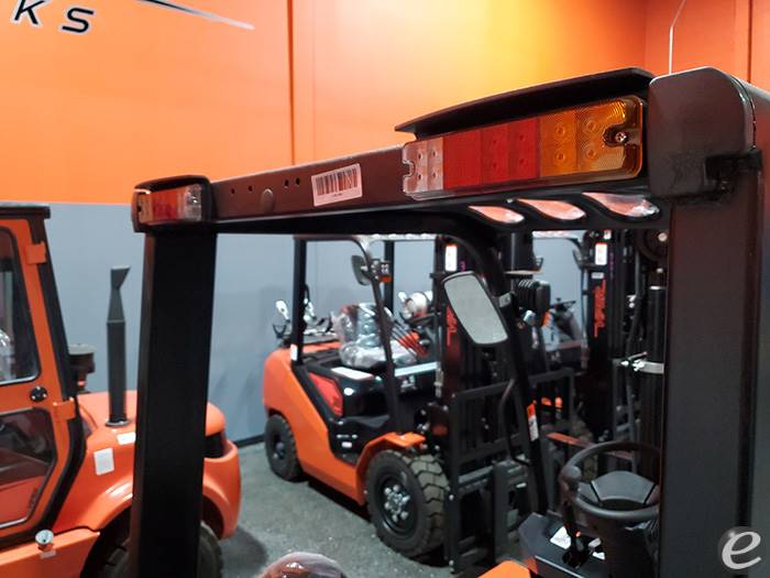 2026 Viper Lift Trucks FY35