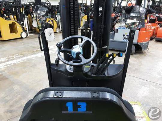 2020 Clark TMX25